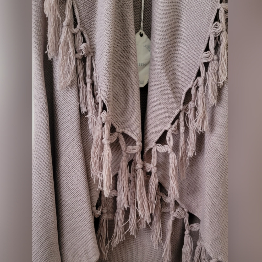 Entro Fringe Sweater Vest - Picture 3 of 5
